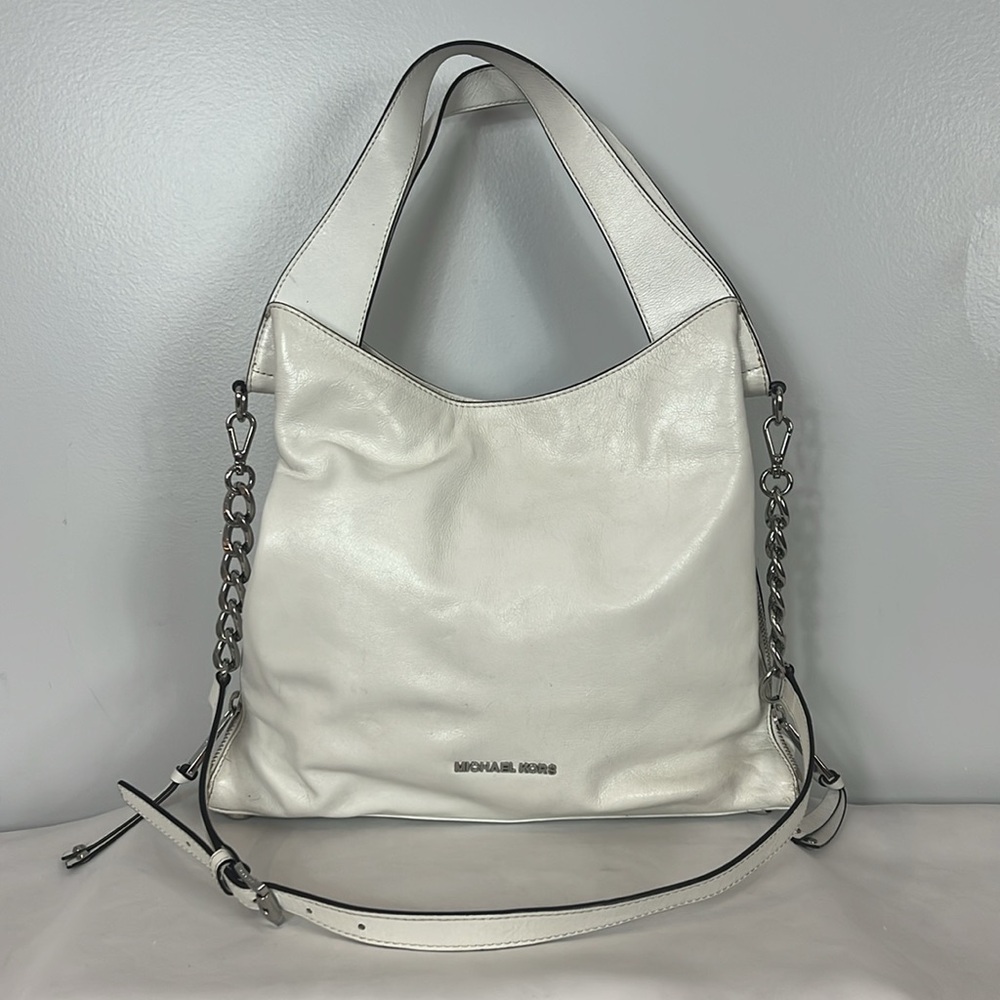 Michael Kors Optic White Devon Bag - Picture 3 of 16